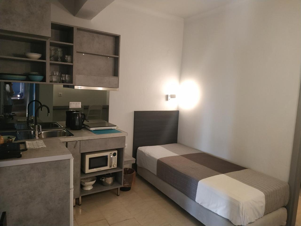 Loc Hospitality Urban Suites Corfu  Eksteriør billede